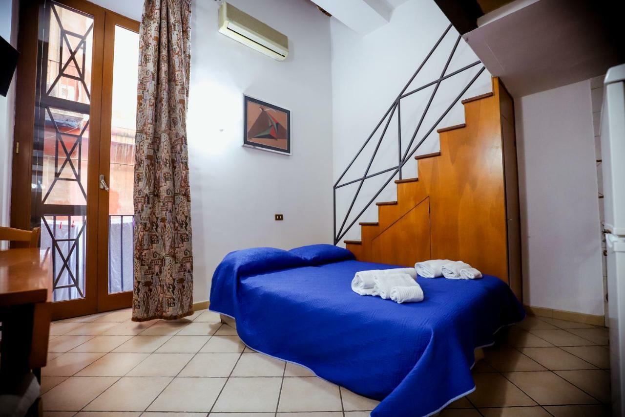 Dante's House - Historical Center Of Appartamento Napoli